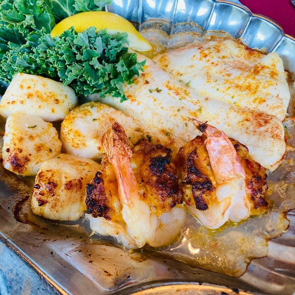 Photos at Menz Restaurant & Bar 14 tips from 552 visitors