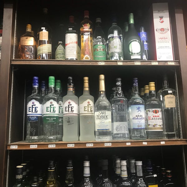 Potomac Wines and Spirits Liquor Store in Washington