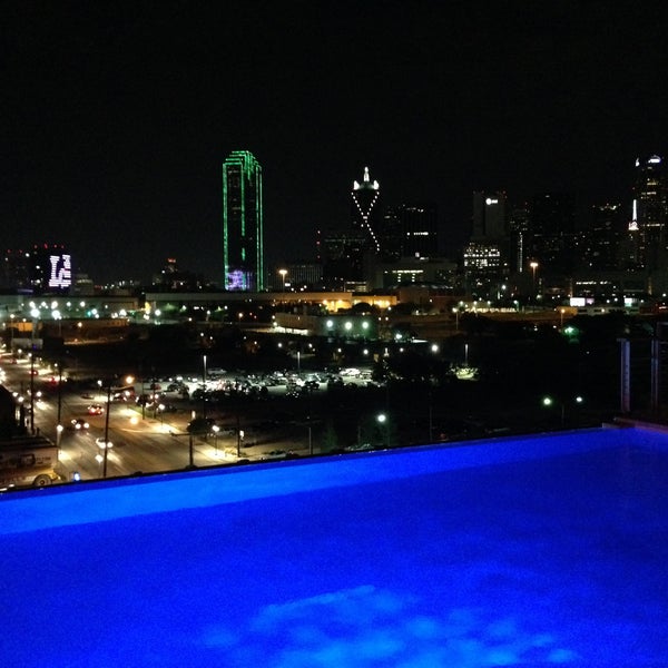 4/21/2013にGrantがNYLO Dallas South Sideで撮った写真