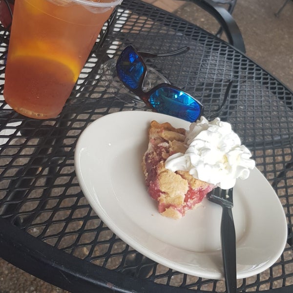 Photo taken at Amelia Island Coffee by steve w. on 7/7/2019