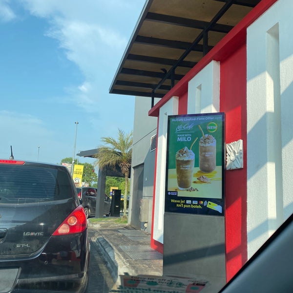 Photos At Mcdonald S No 2 Jalan Cemerlang 4