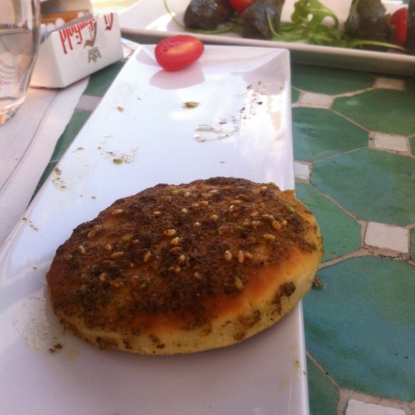 9/24/2013에 Carolina G.님이 Restaurante Du Liban에서 찍은 사진