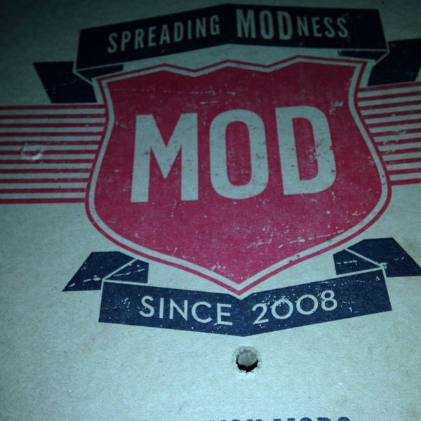 Das Foto wurde bei MOD Pizza von Fa M. am 12/22/2014 aufgenommen