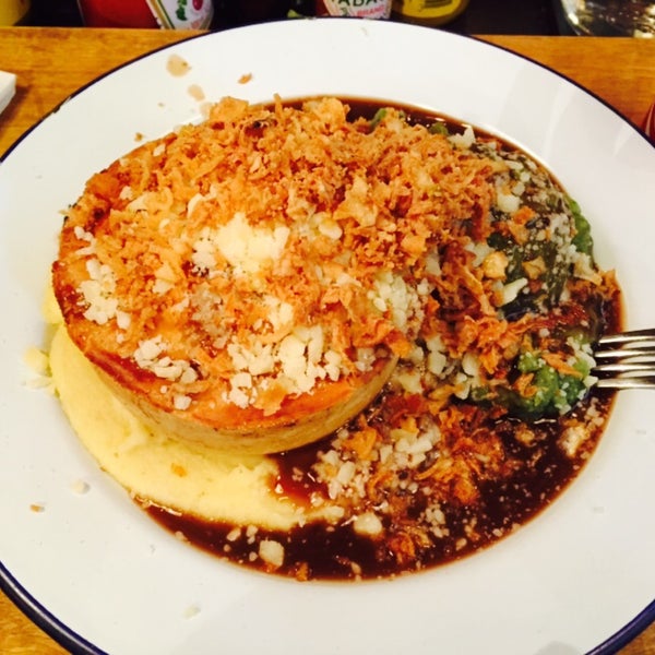Photo taken at Pieminister by drksioms on 3/17/2015