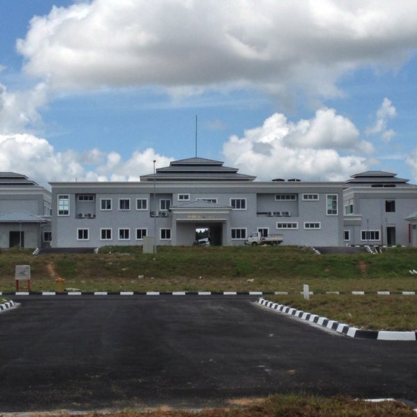 Pusat Olah Perang Tentera Darat Poptd Base Militar Em Tampin