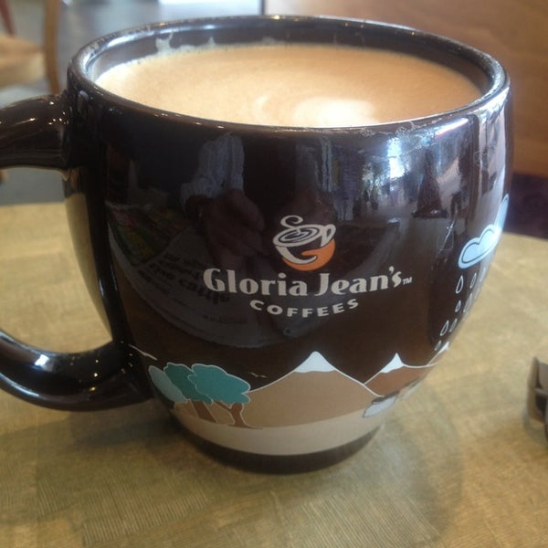 Gloria Jean