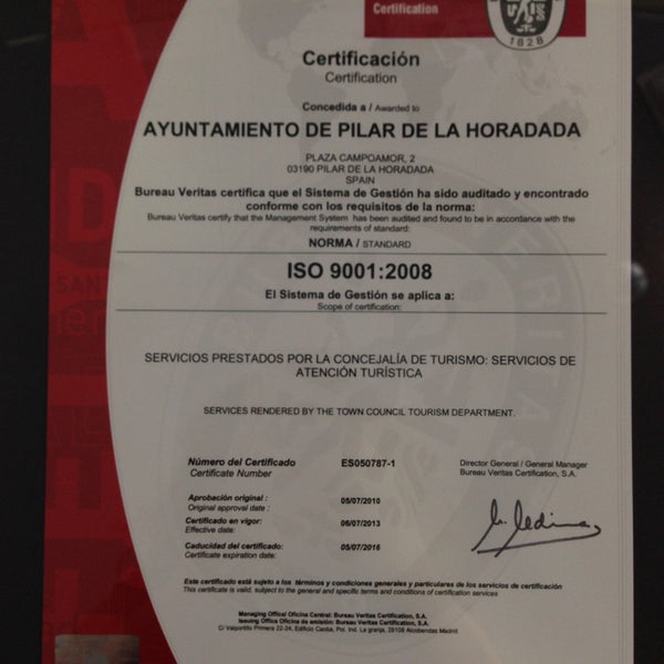 Esta oficina tiene el certificado de calidad ISO 9001 y, además, es la única oficina de la provincia de Alicante con las certificaciones de calidad ISO 9001 y Q. Esfuerzo por ofrecer un buen servicio.