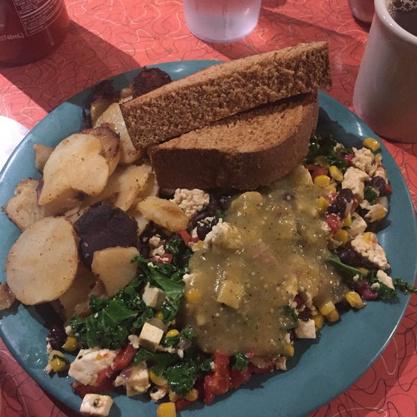 I got the " it vegan?" Breakfast. It had everything I want in a delicious vegan breakfast, go here!