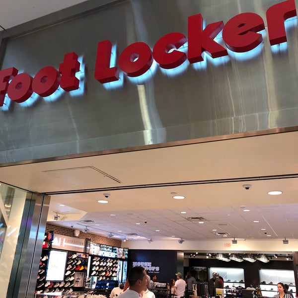 Foot Locker - Shoe Store in Glendale