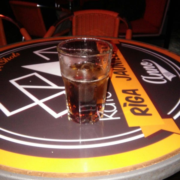 6/18/2017에 Sapnis님이 Spot Kafe - Shot and Cocktail Bar에서 찍은 사진
