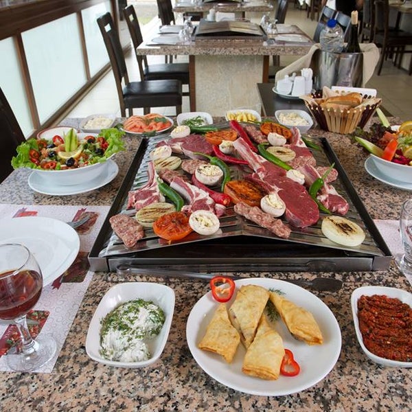 Bahçem Et &amp; Mangal Kırbahçesi Silivri�de Steakhouse