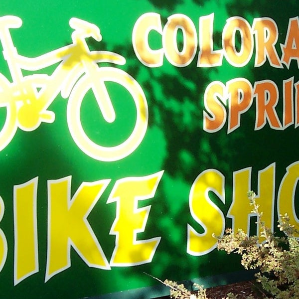 Foto tomada en Colorado Springs Bike Shop  por Colorado Springs Bike Shop el 2/6/2014