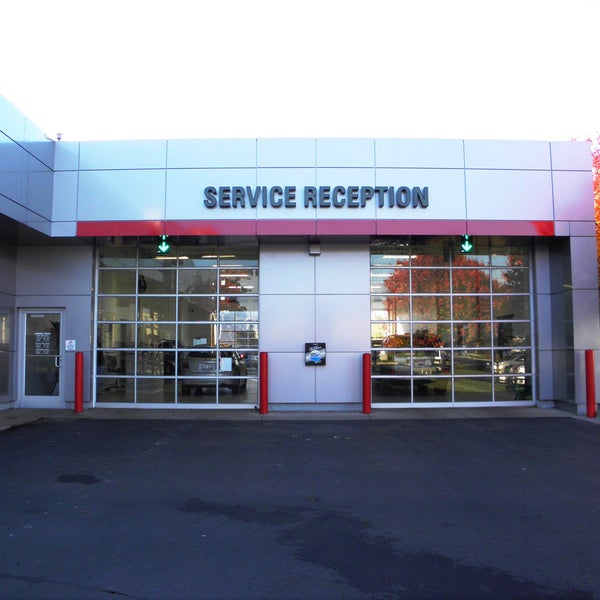 Dunning Toyota Car Dealership in Ann Arbor