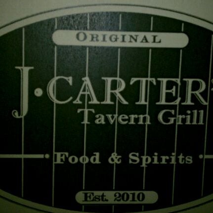 รูปภาพถ่ายที่ J. Carter&#39;s Tavern Grill โดย Erin F. เมื่อ 2/22/2011