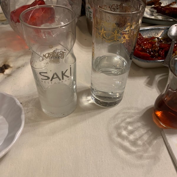 Das Foto wurde bei Saki Restaurant von Serhat K. am 12/3/2022 aufgenommen