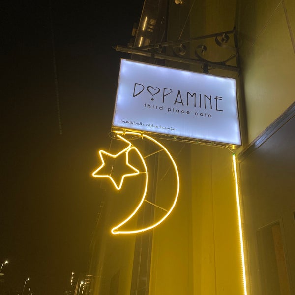 รูปภาพถ่ายที่ Dopamine Cafe โดย O🥊 เมื่อ 3/22/2023