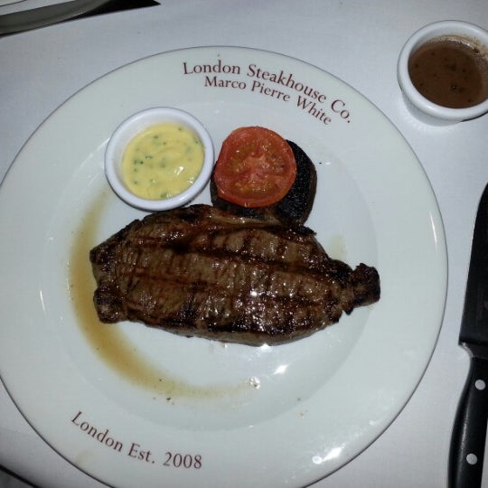 Photo taken at London Steakhouse Co. by Arlene A. on 1/24/2013