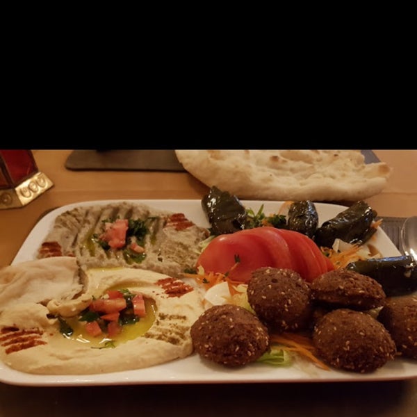 12/21/2017 tarihinde Israa A.ziyaretçi tarafından Shahrazad Restaurant'de çekilen fotoğraf