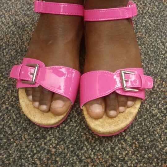 payless shoesource aurora co