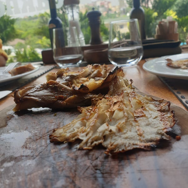 รูปภาพถ่ายที่ Boğa Kasap Steakhouse โดย Sevilay Ö. เมื่อ 5/15/2019