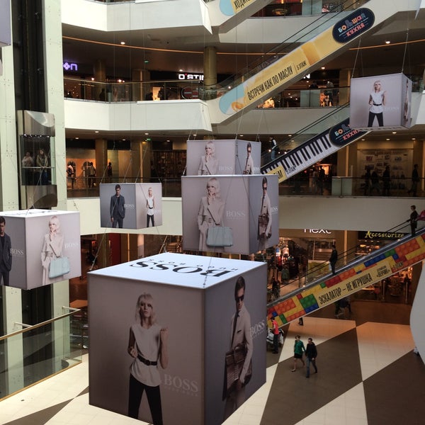 Foto diambil di Galeria Shopping Mall oleh ssmoroz pada 6/4/2015