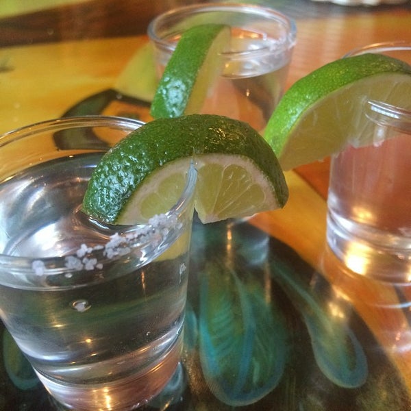 Foto tomada en Mr. Tequila Mexican Restaurant  por Ryan M. el 8/28/2014