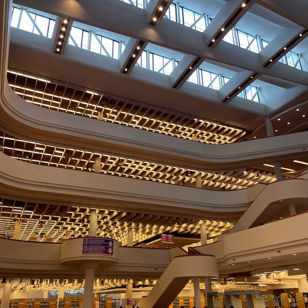 Photo taken at Toronto Public Library - Toronto Reference Library by AJ H. on 6/17/2022