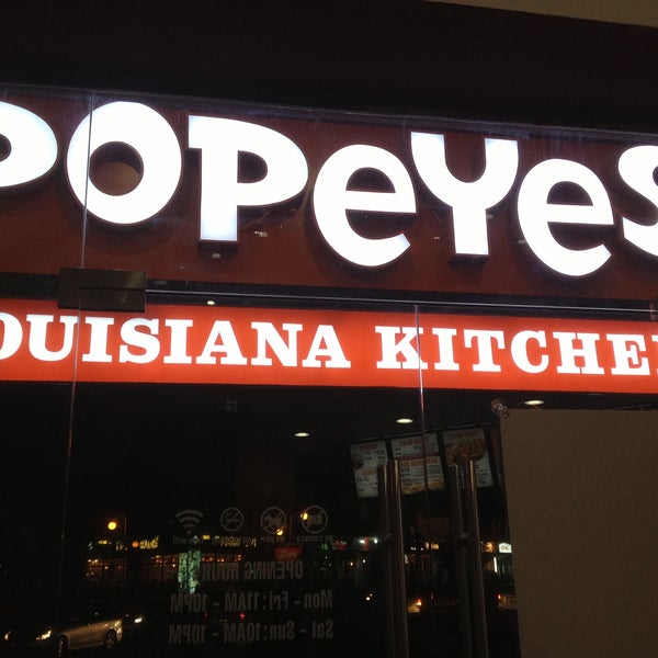 Photo prise au Popeyes Louisiana Kitchen par Thai N. le4/18/2013