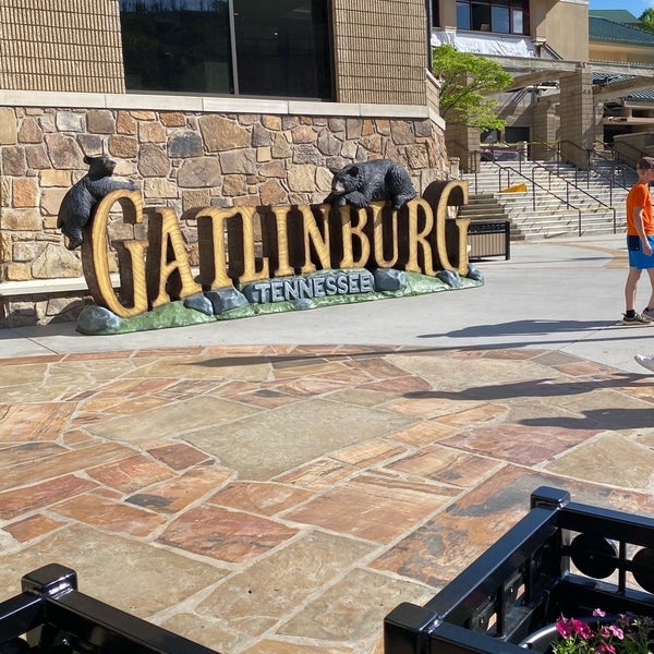 Gatlinburg Center 1011 Banner Rd