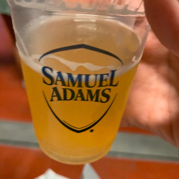 Samuel Adams No larpn was delicıous, it was delicious tasty