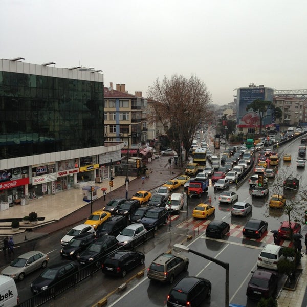 Foto diambil di monoFe Teknoloji Anonim Şirketi oleh DGN M. pada 1/12/2013