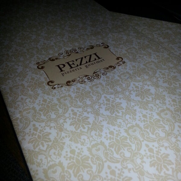 6/20/2013にFabio S.がPezzi Pizzeria Gourmetで撮った写真