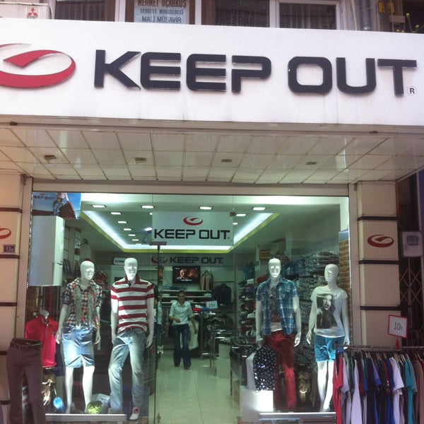 Пустые женские карманы. Нью джинс. Washed out. Keep out jeans. Keep out одежда.