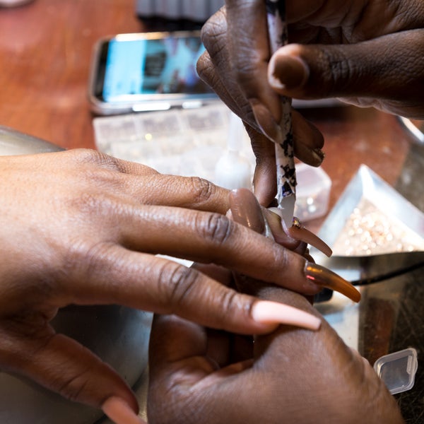 Lyfe Stylz Unisex Salon East Flatbush Brooklyn, NY