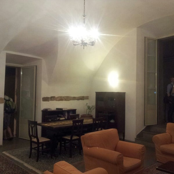 Foto diambil di Piccolo Hotel Etruria oleh Konstantin C. pada 7/15/2013