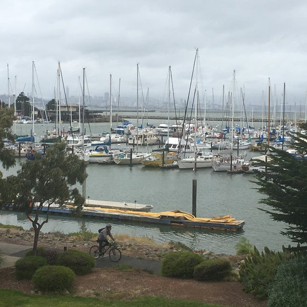 5/25/2017 tarihinde Katie W.ziyaretçi tarafından DoubleTree by Hilton Hotel Berkeley Marina'de çekilen fotoğraf