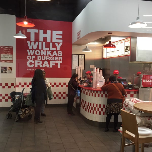Photo taken at Five Guys by M B. on 9/16/2015
