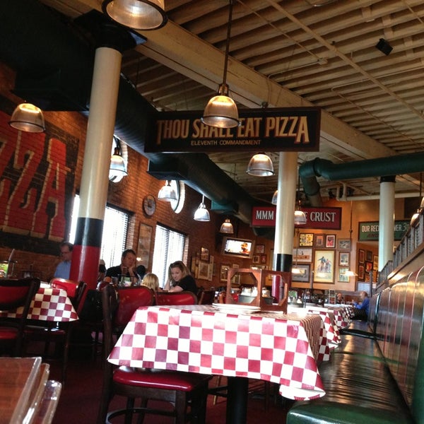 Photo taken at Giordano&#39;s by Ellie P. on 5/30/2013