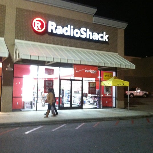 Магазин электроники в Roanoke Rapids, NC. 