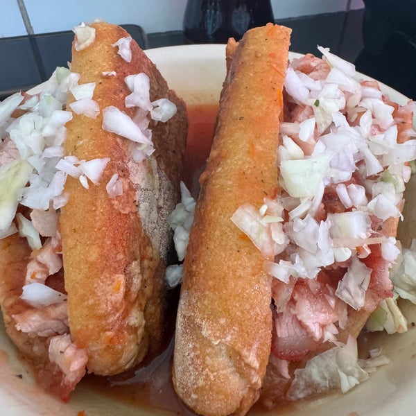 Tortas Ahogadas Enrique El Viejo Restaurante mexicano en Guadalajara