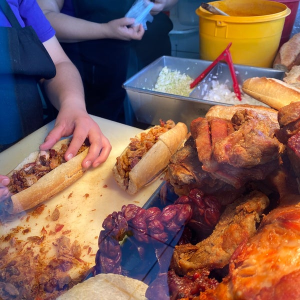 Tortas Ahogadas Enrique El Viejo Restaurante mexicano en Guadalajara