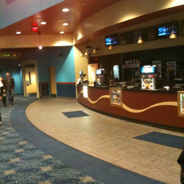 Carousel Cinemas at Alamance Crossing 1918 ziyaretçidan 24 tavsiye