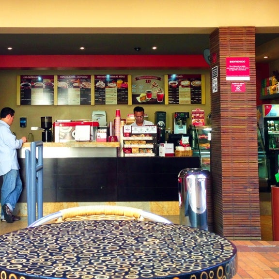 Juan Valdez Café Zona G 131 tips