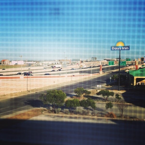 Foto scattata a Springhill Suites by Marriott San Antonio Airport da Tony K. il 1/14/2014