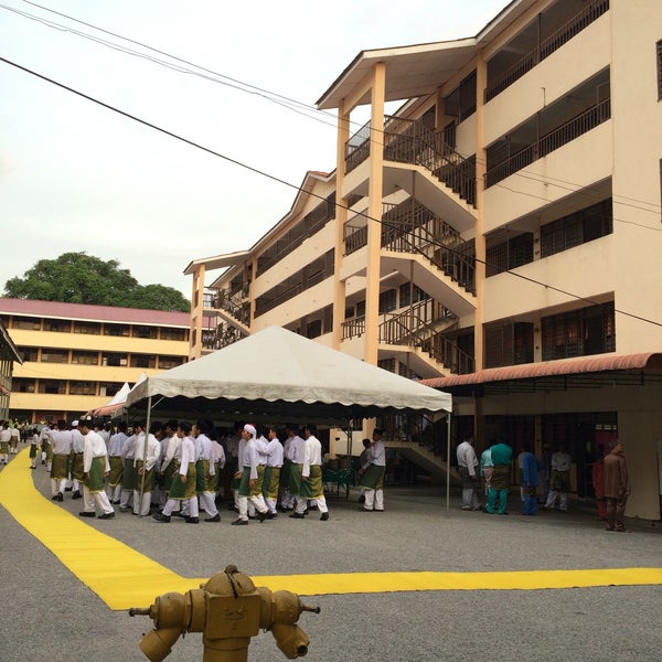 Madrasah Idrisiah High School