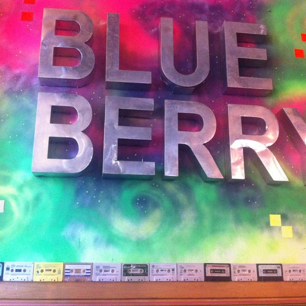 6/7/2013에 Gen A.님이 Blueberry에서 찍은 사진