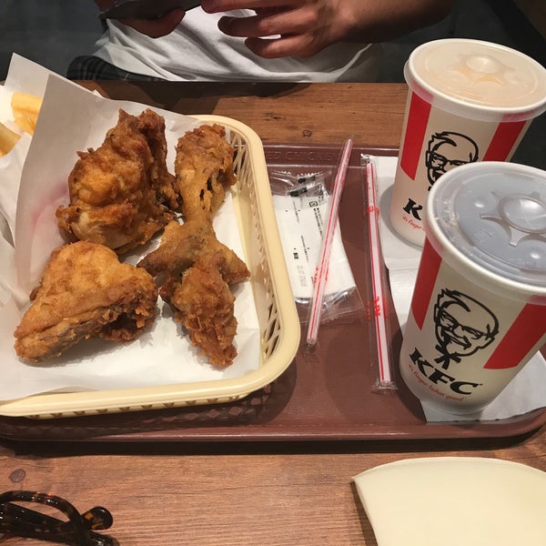 Photos At ケンタッキーフライドチキン エル 枚方店 岡東町19 Photos At ケンタッキーフライドチキン エル 枚方店 岡東町19