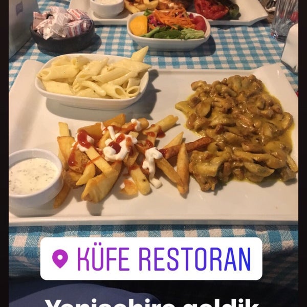 Foto scattata a Küfe Restoran da Ayşegül Tilbe il 8/29/2019