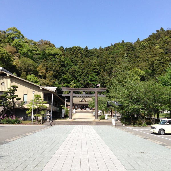 Fotos Em 鹿児島県護国神社 鹿児島縣護國神社 Kagoshima 鹿児島県