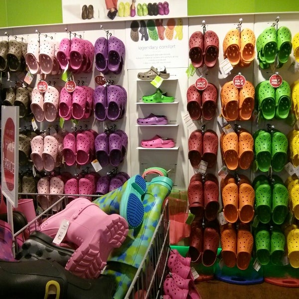 Crocs outlet shop uk